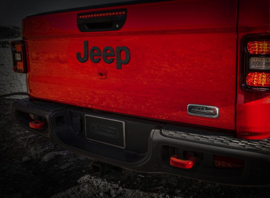 Детали экстерьера Jeep Gladiator Rubicon Launch Edition (JT) 2019 года  (фото 2 из 3)